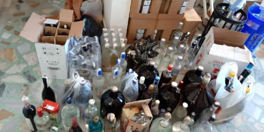 В Анкаре конфисковано 200 тонн смертельно опасного алкоголя