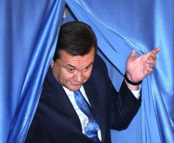Еще один удар для Януковича