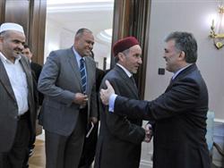 Лидер оппозиции Ливии прибыл в Анкару