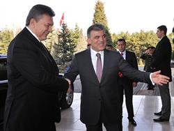 Президент Украины Янукович в Анкаре