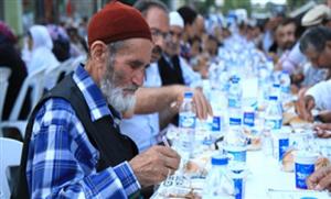 В Турцию пришел Рамазан 