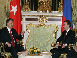 Президент Гюль с Медведевым