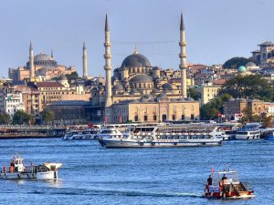 100 турагентств прибыли в Стамбул