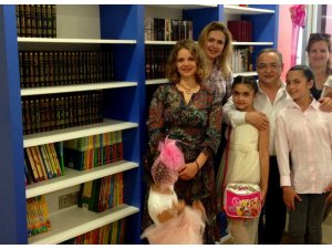 В библиотеке Антальи открыта секция русской книги