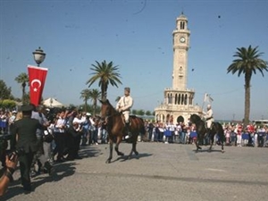 Торжества в честь 9 сентября в Измире