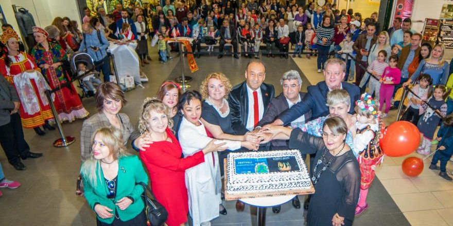 Фестиваль дружбы и мира в Анталье