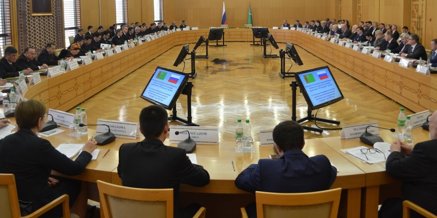 В Ашхабаде состоялись туркмено-российские переговоры