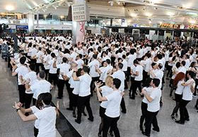 В Стамбульском аэропорту побит танцевальный рекорд