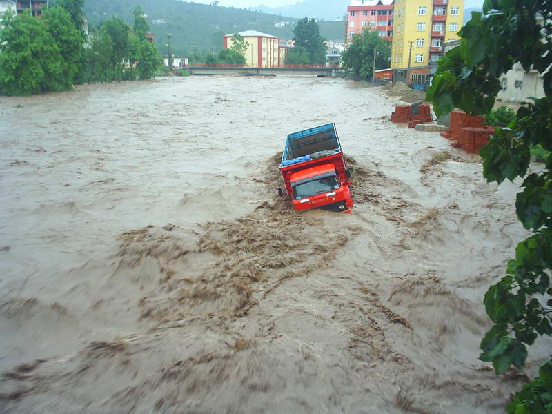 Сильное наводнение в Турции