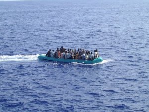 Иммигранты, тонувшие в Эгейском море, спасены 