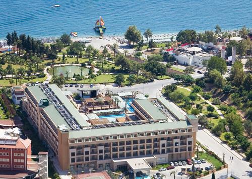 Турецкие студенты проходят стажировку в Crystal Hotels 