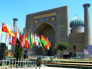 Узбекистан отменил визы для граждан семи стран