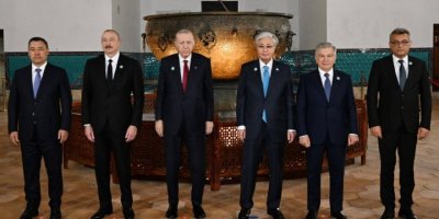 Тюркский мир укрепляет единство: в Туркестане прошла встреча Организации тюркских государств