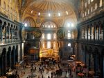 Айя-София - одно из величайших архитектурных сооружений Турции