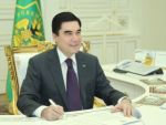В свет вышла новая книга президента Туркменистана