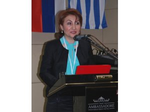 aysegulkahveci.jpg