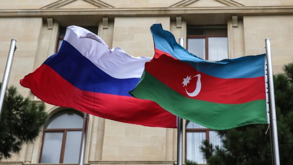baku-moskova.jpeg