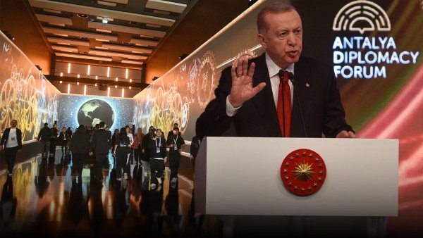 erdogan-antalya-forum.jpg