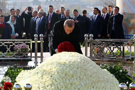 erdogan-karimov-grave.jpg