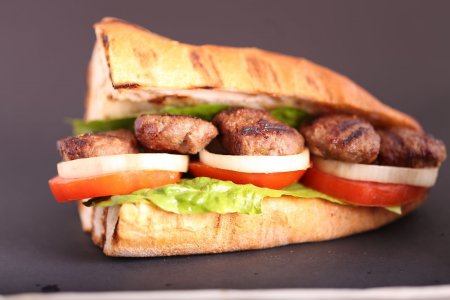 kofte-ekmek.jpg