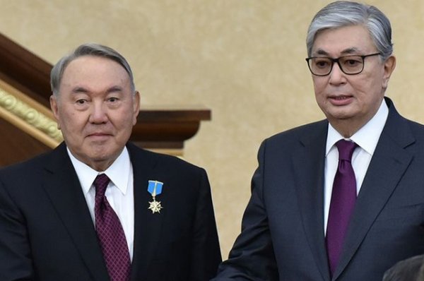 nazarbaev-tokaev.jpg