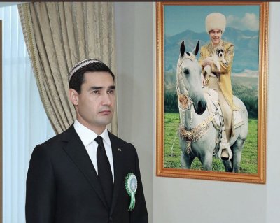 turkmen-lider-004.jpg