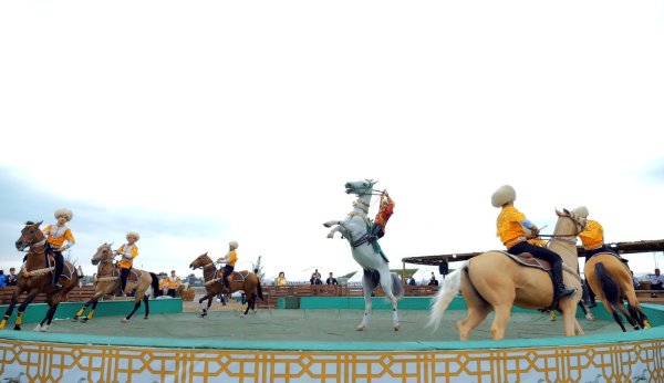turkmenistan-etno-festival.jpg